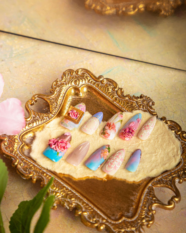 ZIYURA handcrafted pink floral press on nails with 3D roses and gold frame accent